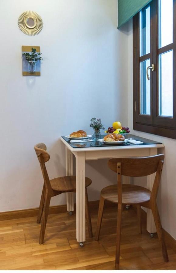 Adorable Apartamento Centro Granada Apartment Bagian luar foto